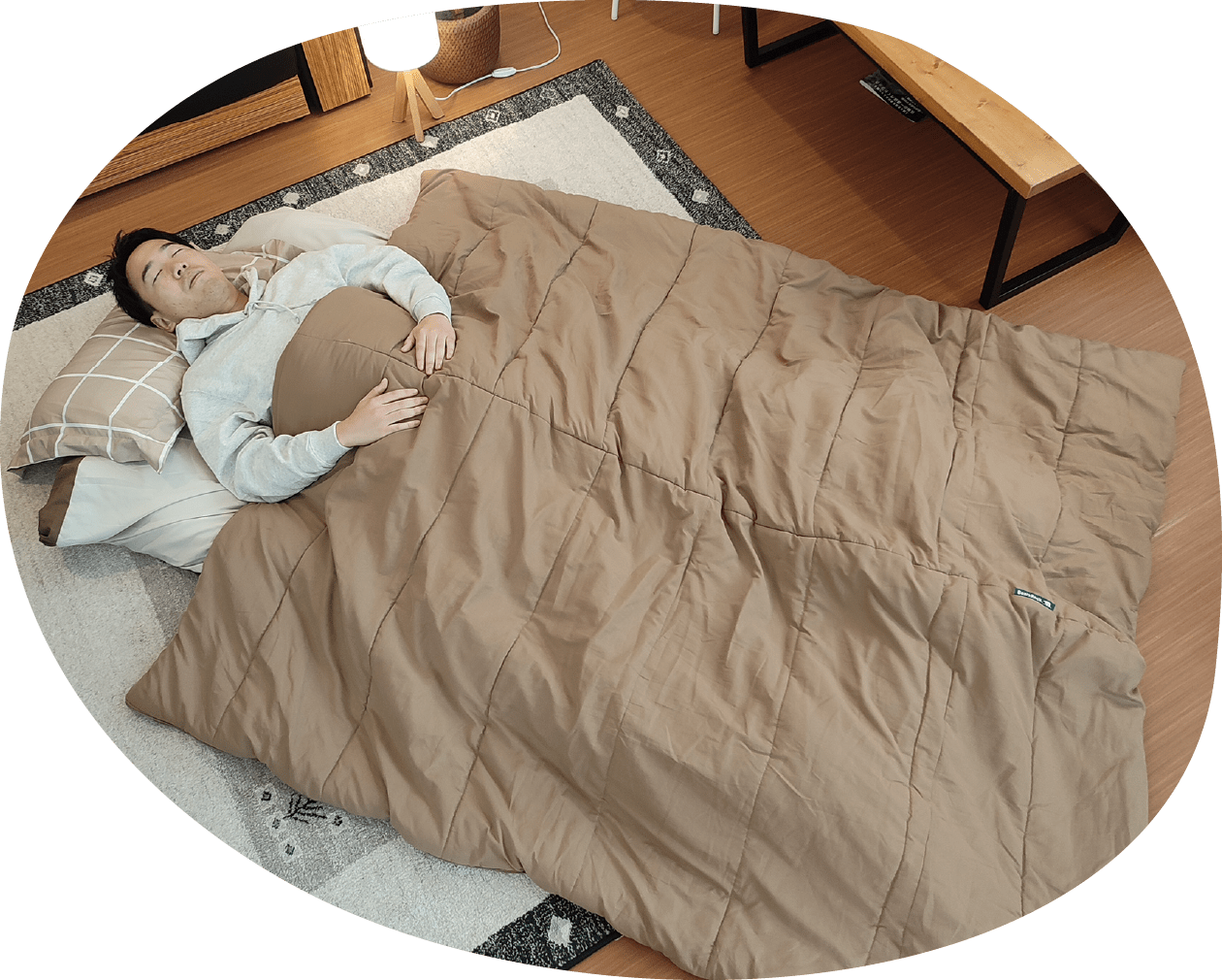 画像：ごろねぶくろん